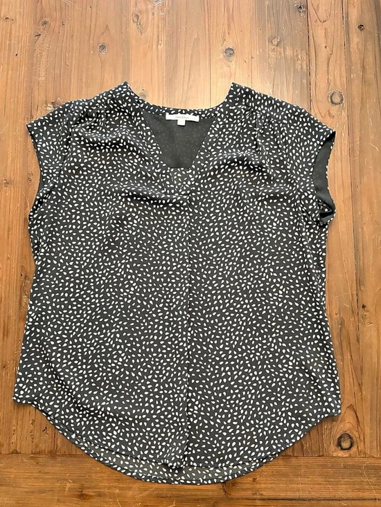 fun 2 fun Tops - fun2fun Black White Polka Dot V-Neck Sleeveless Blouse Size L Like New